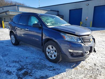 Czwarte zdjęcie samochodu z boku: 2014 CHEVROLET TRAVERSE LS VIN:1GNKRFED4EJ160212 - miniatura