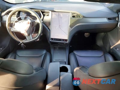 Zdjęcie 8 z 11 samochodu: 2018 TESLA MODEL S VIN:5YJSA1E27JF258721 - miniatura