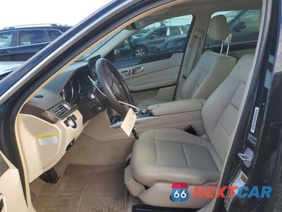 Zdjęcie 7 z 11 samochodu: 2014 MERCEDES-BENZ E 350 VIN:WDDHF5KB7EA875239 - miniatura
