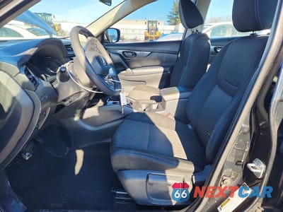 Zdjęcie 7 z 12 samochodu: 2019 NISSAN ROGUE S VIN:KNMAT2MV8KP511947 - miniatura