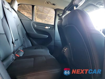 Zdjęcie 11 z 13 samochodu: 2021 VOLVO XC40 T5 INSCRIPTION VIN:YV4162UL0M2582028 - miniatura