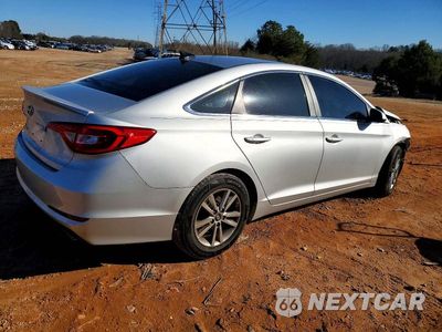 Trzecie zdjęcie samochodu z tyłu: 2016 HYUNDAI SONATA SE VIN:5NPE24AF6GH381988 - miniatura