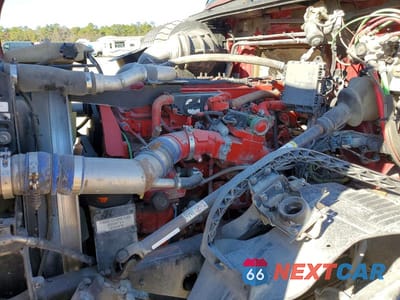 Zdjęcie 7 z 10 samochodu: 2014 VOLVO VNL SEMI TRUCK VIN:4V5NC9UG1EN147091 - miniatura