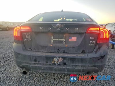 Zdjęcie 6 z 11 samochodu: 2013 VOLVO S60 T5 VIN:YV1612FH4D1212667 - miniatura