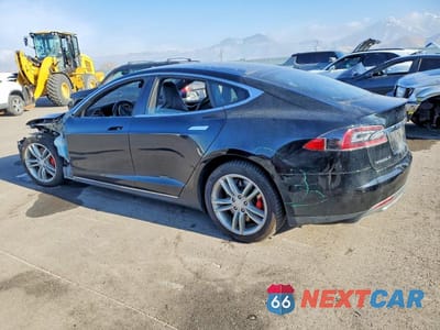 Drugie zdjęcie samochodu z przodu: 2015 TESLA MODEL S P85D VIN:5YJSA1H46FF085360 - miniatura