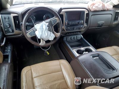 Zdjęcie 8 z 13 samochodu: 2017 GMC SIERRA K2500 DENALI VIN:1GT12UEY3HF182483 - miniatura