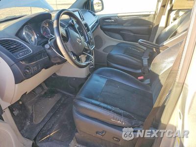Zdjęcie 7 z 13 samochodu: 2017 DODGE GRAND CARAVAN SXT VIN:2C4RDGCG5HR712986 - miniatura