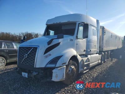 Drugie zdjęcie samochodu z przodu: 2019 VOLVO VN VNL VIN:4V4NC9EH6KN197203 - miniatura