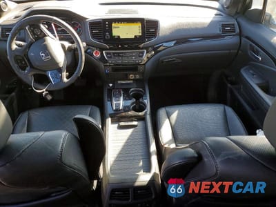 Zdjęcie 8 z 13 samochodu: 2021 HONDA PASSPORT ELITE VIN:5FNYF8H01MB026554 - miniatura