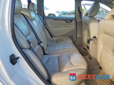 Zdjęcie 10 z 12 samochodu: 2005 VOLVO V70 VIN:YV1SW612X52513093 - miniatura