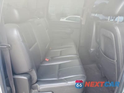 Zdjęcie 10 z 13 samochodu: 2010 CHEVROLET SILVERADO K1500 LT VIN:3GCRKSE31AG246861 - miniatura