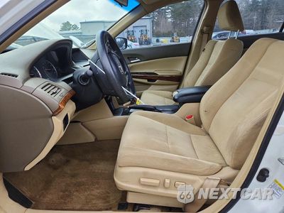 Zdjęcie 7 z 13 samochodu: 2008 HONDA ACCORD EX VIN:1HGCP36788A067919 - miniatura