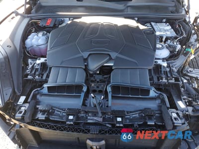 Zdjęcie 12 z 14 samochodu: 2025 PORSCHE CAYENNE SE HYBRID VIN:WP1AN2AY8SDA22182 - miniatura