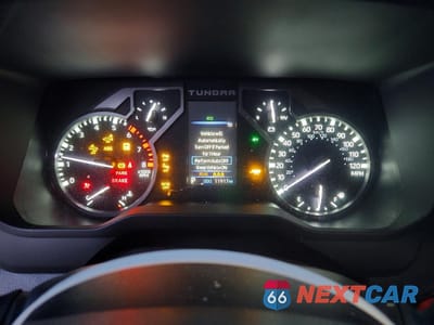 Zdjęcie 9 z 13 samochodu: 2025 TOYOTA TUNDRA CREWMAX SR VIN:5TFLA5DBXSX318317 - miniatura