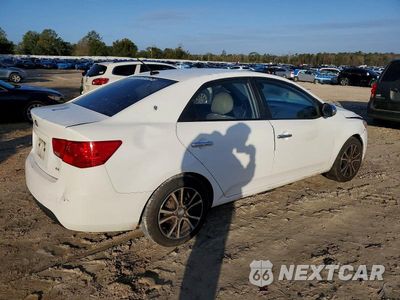 Trzecie zdjęcie samochodu z tyłu: 2010 KIA FORTE EX VIN:KNAFU4A20A5810543 - miniatura