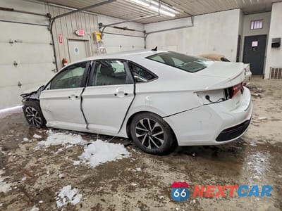 Drugie zdjęcie samochodu z przodu: 2025 VOLKSWAGEN JETTA S VIN:3VW5X7BU6SM081187 - miniatura