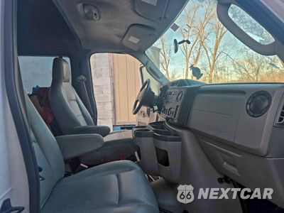 Piąte zdjęcie samochodu w środku: 2012 FORD ECONOLINE E250 VAN VIN:1FTNS2EW9CDB12964 - miniatura