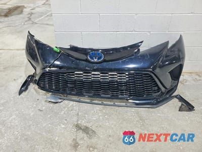 Zdjęcie 13 z 15 samochodu: 2025 TOYOTA SIENNA XSE VIN:5TDCSKFC1SS200499 - miniatura