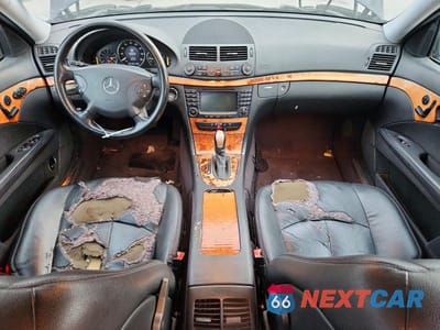 Zdjęcie 8 z 12 samochodu: 2006 MERCEDES-BENZ E 350 VIN:WDBUF56J36A863356 - miniatura