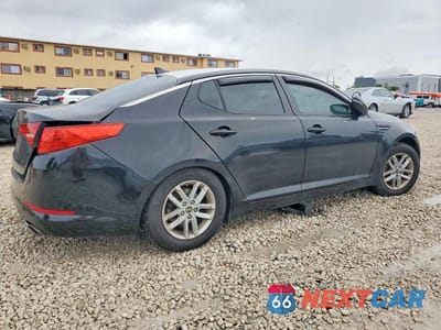 Trzecie zdjęcie samochodu z tyłu: 2011 KIA OPTIMA VIN:KNAGM4A7XB5071859 - miniatura