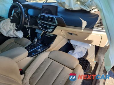 Zdjęcie 8 z 13 samochodu: 2020 BMW X3 SDRIVE30I VIN:5UXTY3C09LLE55257 - miniatura