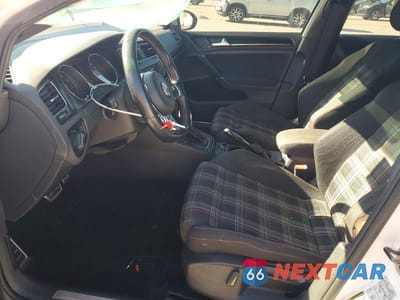 Zdjęcie 7 z 11 samochodu: 2016 VOLKSWAGEN GTI S/SE VIN:3VW4T7AU9GM048314 - miniatura