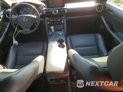 Zdjęcie 8 z 12 samochodu: 2021 LEXUS IS 300 VIN:JTHAA1D23M5109367 - miniatura