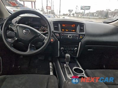 Zdjęcie 9 z 14 samochodu: 2014 NISSAN PATHFINDER S VIN:5N1AR2MM6EC663206 - miniatura