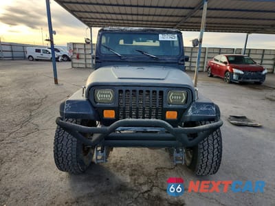 Piąte zdjęcie samochodu w środku: 1993 JEEP WRANGLER / YJ VIN:1J4FY29S2PP222800 - miniatura