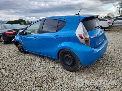 Drugie zdjęcie samochodu z przodu: 2012 TOYOTA PRIUS C VIN:JTDKDTB30C1004585 - miniatura