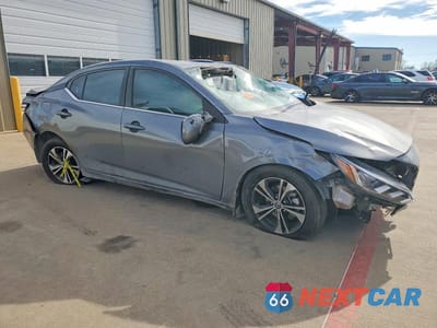 Czwarte zdjęcie samochodu z boku: 2023 NISSAN SENTRA SV VIN:3N1AB8CV4PY286295 - miniatura
