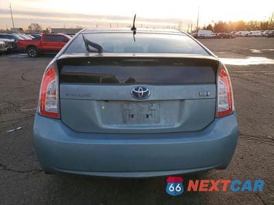 Zdjęcie 6 z 13 samochodu: 2014 TOYOTA PRIUS VIN:JTDKN3DU9E1762480 - miniatura