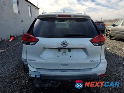 Zdjęcie 6 z 13 samochodu: 2018 NISS ROGUE S VIN:KNMAT2MV0JP604136 - miniatura
