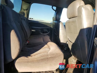 Zdjęcie 10 z 12 samochodu: 2002 CHEVROLET SILVERADO K2500 HEAVY DUTY VIN:1GCHK23172F143590 - miniatura