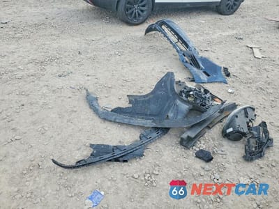 Zdjęcie 12 z 12 samochodu: 2011 VOLKSWAGEN GOLF VIN:WVWBB7AJ1BW218726 - miniatura