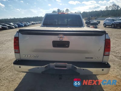 Zdjęcie 6 z 13 samochodu: 2014 NISSAN TITAN S VIN:1N6BA0CA3EN504608 - miniatura