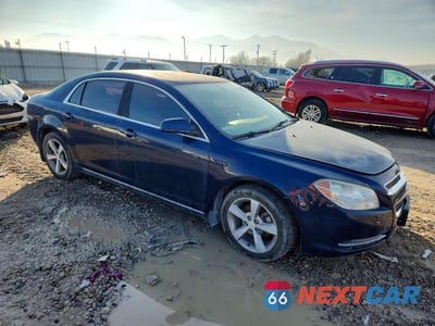 Czwarte zdjęcie samochodu z boku: 2011 CHEVROLET MALIBU 1LT VIN:1G1ZC5E19BF140800 - miniatura