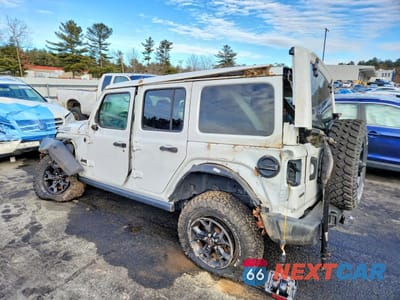 Drugie zdjęcie samochodu z przodu: 2021 JEEP WRANGLER UNLIMITED SPORT VIN:1C4HJXDM6MW530790 - miniatura