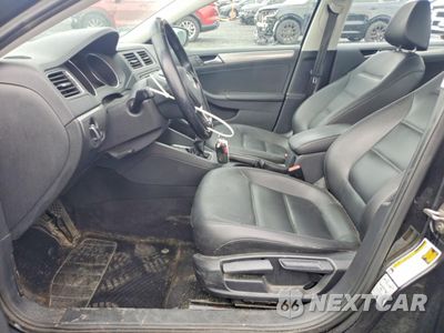 Zdjęcie 7 z 13 samochodu: 2018 VOLKSWAGEN JETTA SE VIN:3VWB67AJ4JM218199 - miniatura