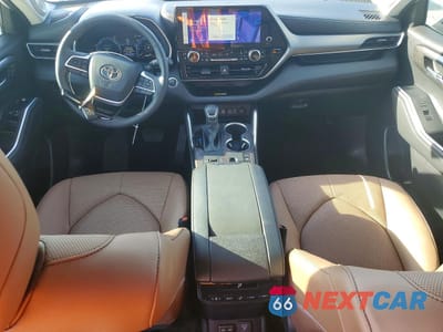Zdjęcie 8 z 13 samochodu: 2025 TOYOTA HIGHLANDER HYBRID XLE VIN:5TDKBRCH8SS648596 - miniatura
