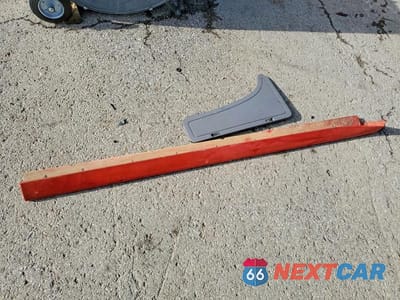 Zdjęcie 13 z 13 samochodu: 1993 FORD EXPLORER VIN:1FMDU34XXPUA37182 - miniatura