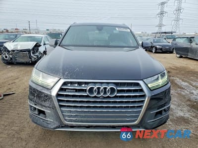 Piąte zdjęcie samochodu w środku: 2018 AUDI Q7 PREMIUM PLUS VIN:WA1LAAF79JD052459 - miniatura