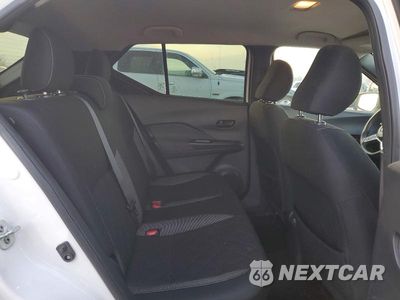 Zdjęcie 10 z 13 samochodu: 2018 NISSAN KICKS S VIN:3N1CP5CU8JL500595 - miniatura
