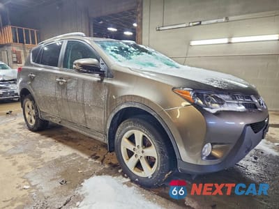 Czwarte zdjęcie samochodu z boku: 2014 TOYOTA RAV4 XLE VIN:2T3RFREV3EW210609 - miniatura