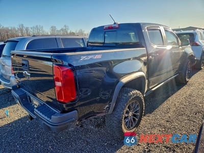 Trzecie zdjęcie samochodu z tyłu: 2020 CHEVROLET COLORADO ZR2 VIN:1GCGTEEN3L1101815 - miniatura