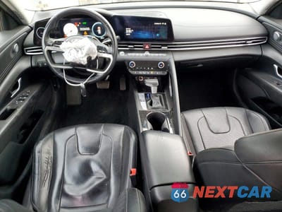 Zdjęcie 8 z 12 samochodu: 2023 HYUNDAI ELANTRA LIMITED VIN:KMHLP4AG9PU520305 - miniatura