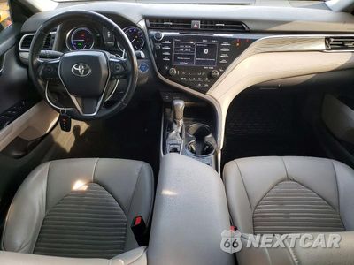 Zdjęcie 8 z 11 samochodu: 2018 TOYOTA CAMRY HYBRID VIN:4T1B21HK9JU509170 - miniatura