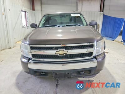 Piąte zdjęcie samochodu w środku: 2008 CHEVROLET SILVERADO K1500 VIN:1GCEK19JX8Z270796 - miniatura
