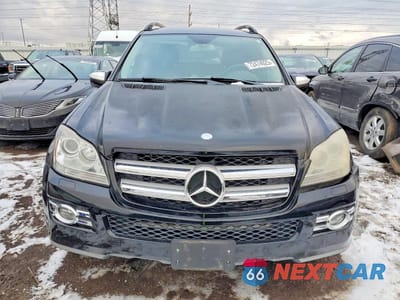 Piąte zdjęcie samochodu w środku: 2009 MERCEDES-BENZ GL 450 4MATIC VIN:4JGBF71E99A441400 - miniatura