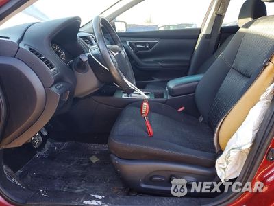 Zdjęcie 7 z 12 samochodu: 2017 NISSAN ALTIMA 2.5 VIN:1N4AL3AP9HC166770 - miniatura